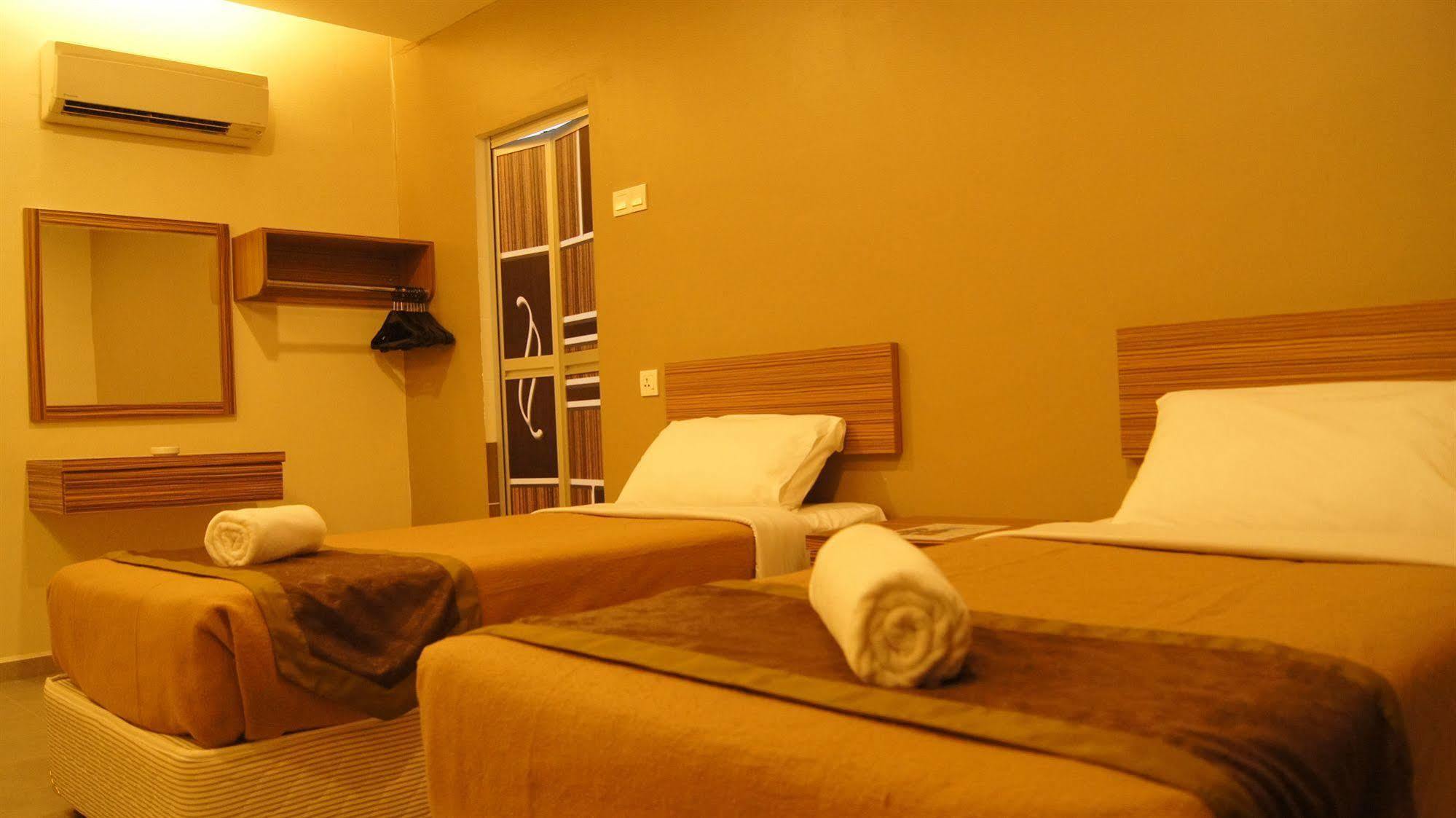De Mawardah Hotel 2*